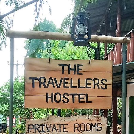 The Traveller'S Hostel & Private Rooms Сигирия Экстерьер фото