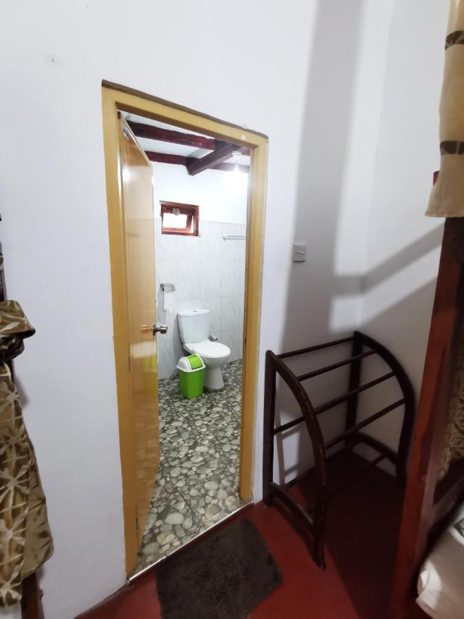 The Traveller'S Hostel & Private Rooms Сигирия Экстерьер фото